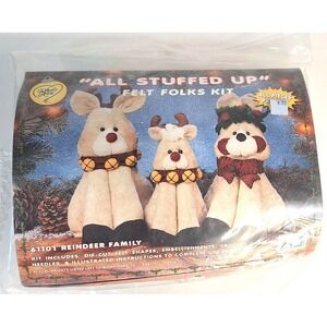 Whats New Ltd All Stuffed Up Felt Folks Kit 61101 Reindeer Family Vintage 1997